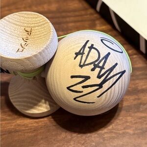 No Jumper Kendama (Signed - Adam22)